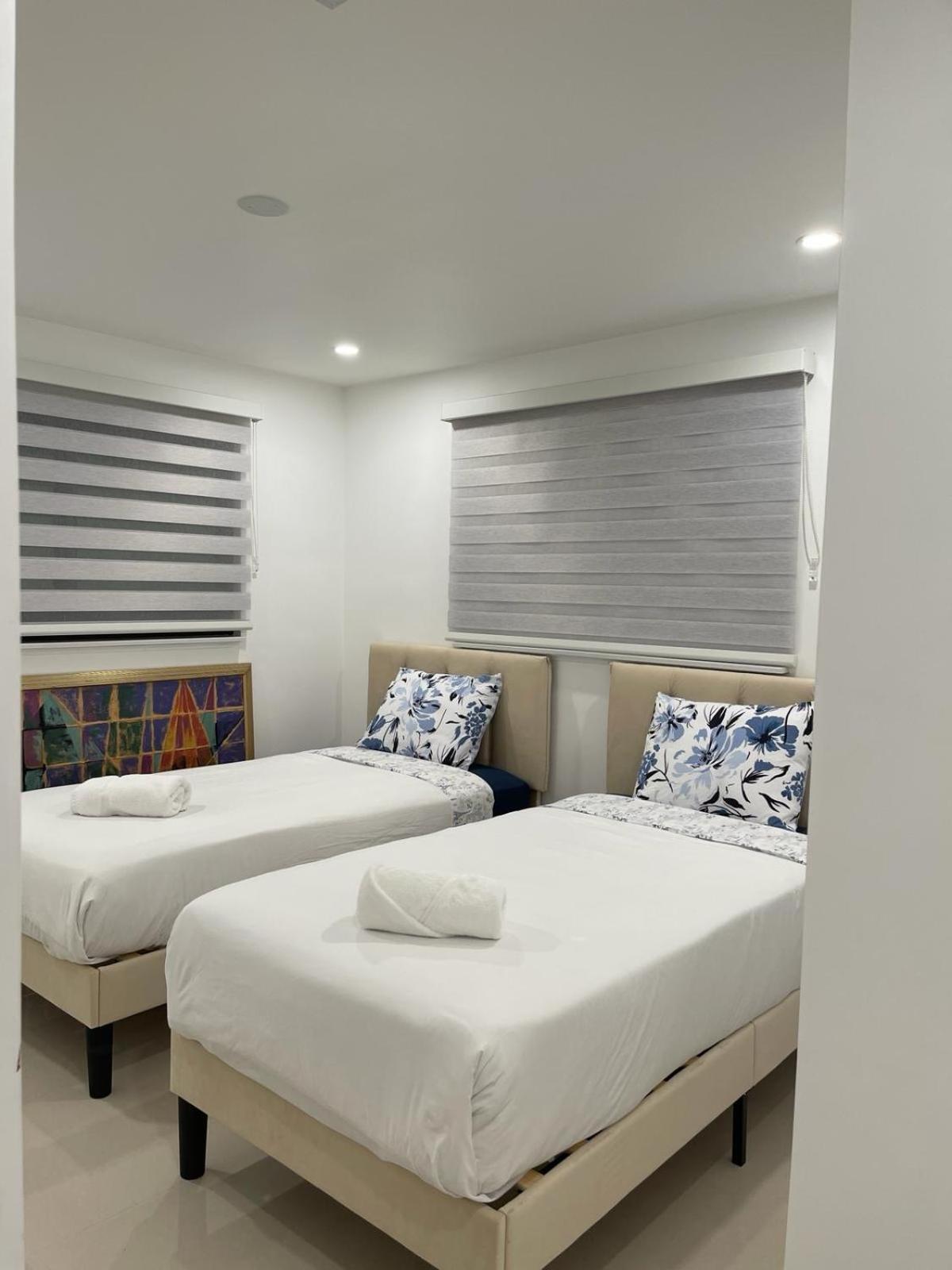 House In 戴尼亚 外观 照片
